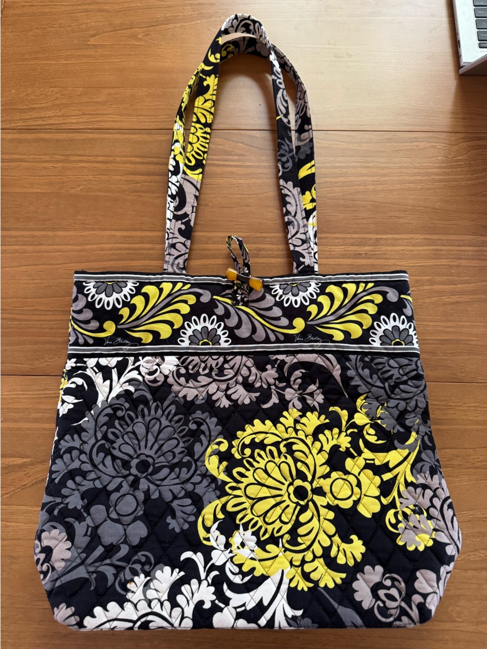 Vera Bradley Tote Bag